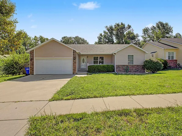 509 Tallgrass Dr, Junction City, KS 66441