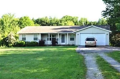 4531 Sharon Copley Rd photo 1
