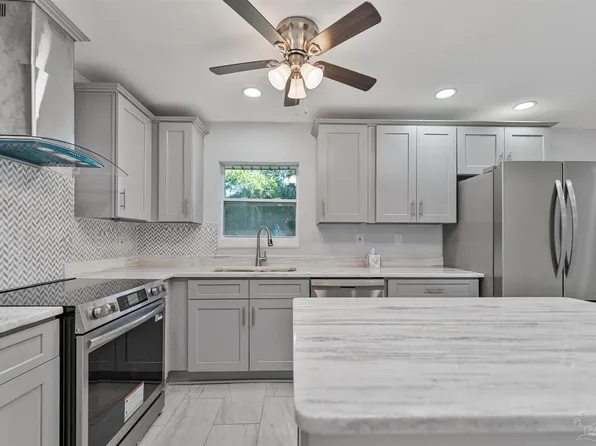 212 Shadow Lawn Ln, Perdido Key, FL 32507