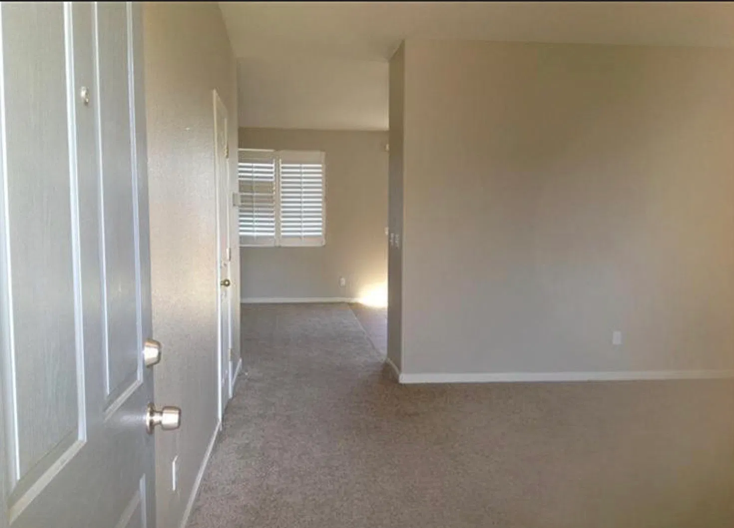 3 bed, 1826 sqft, $2,300 — Photo 2