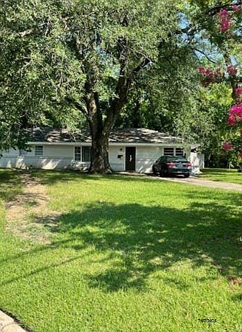 2nd image of 2210 Narrow Lane Rd