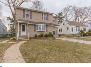 914 Maple Ave, Oaklyn, NJ 08107
