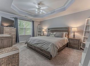 5903 Hourglass Ct, Raleigh, NC 27612