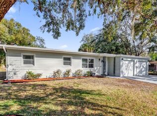 2667 Northland Rd, Mount Dora, FL 32757
