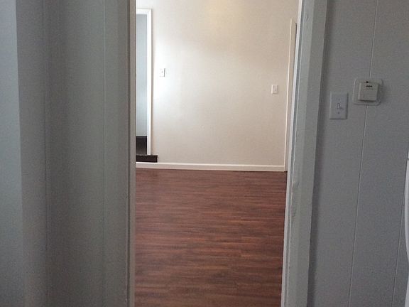 5th image of 39 E Maple St #R