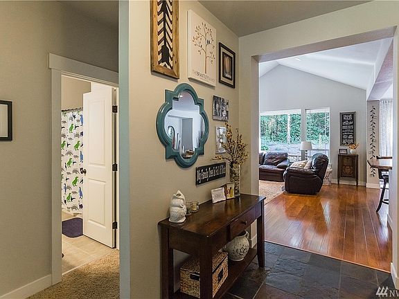 3rd image of 251 W Rock View Pl