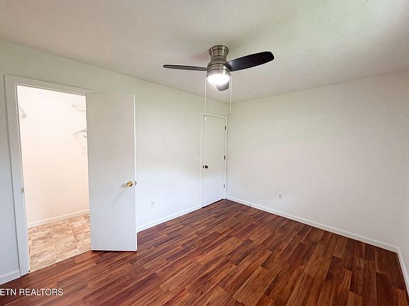 4th image of 8505 Troutman Ln