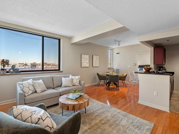 169 Monsignor Obrien Hwy APT 605, Cambridge, MA 02141