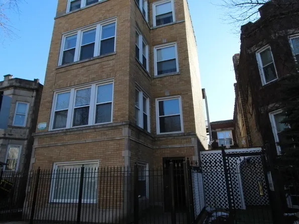 3249 W Potomac Ave, Chicago, IL 60651