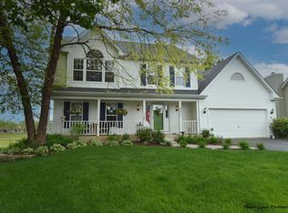 2511 Prairie Ct, Geneva, IL 60134