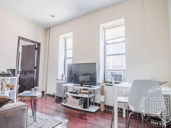 4th image of 70 Kenmare St APT 17