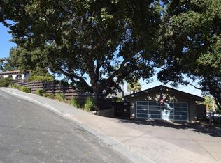 90 Loma Rd, San Carlos, CA 94070