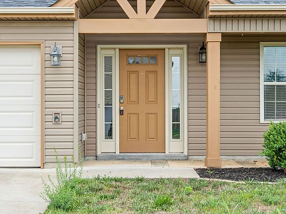 3rd image of 1255 Eagles View Dr