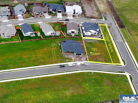 3rd image of 151 Dover Ln
