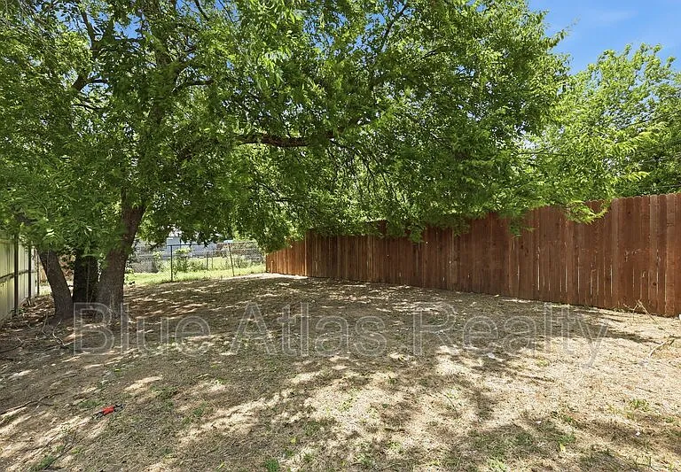 5517 Wellesley Ave — Photo 14