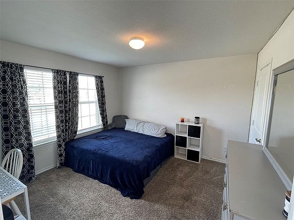 5th image of 3347 Hawkins Dr