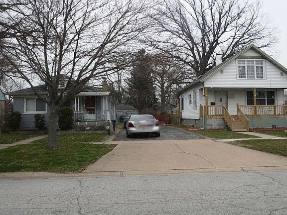 2nd image of 2743 Elkhart St