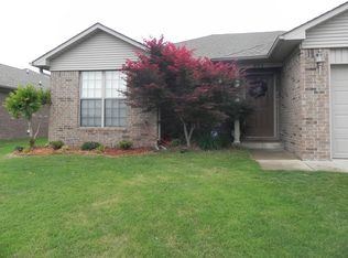 925 Brownstone Dr, Conway, AR 72034