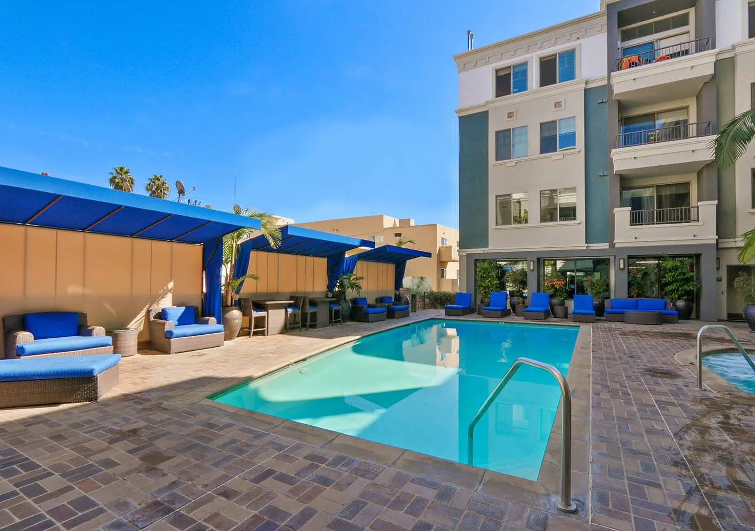 The Adler Apartments — Photo 4