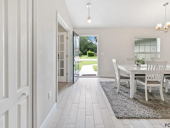 4th image of 39 Rymer Ln