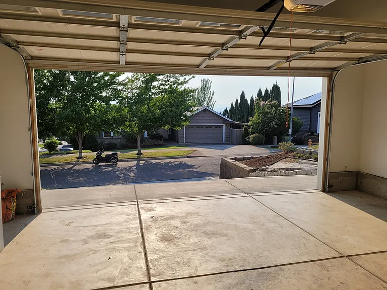 2470 Herrington Way — Photo 35