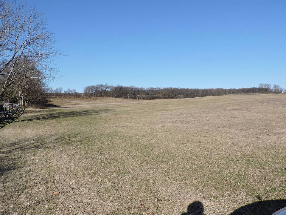 2nd image of 1 County Road 671