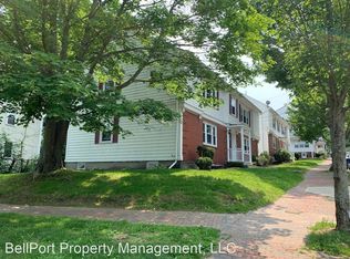 4 Melbourne St APT 4, Portland, ME 04101