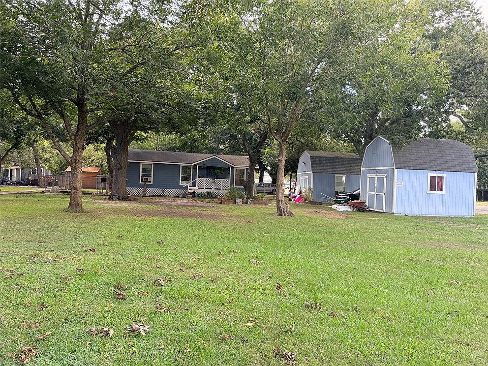 1st image of 2308 Avenue L