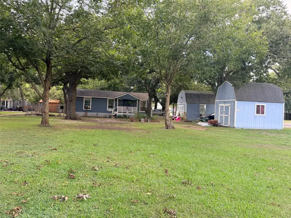 2308 Avenue L, Bay City, TX 77414