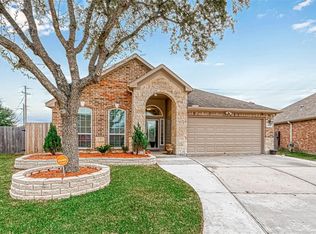 2960 Stone Spring Ln, Dickinson, TX 77539