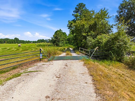 3rd image of 118.25 Acres Cres #278C