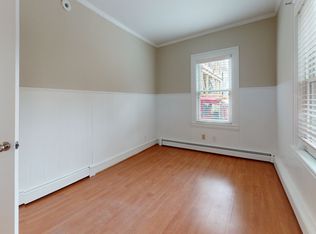 310 Lowell St #1, Somerville, MA 02145