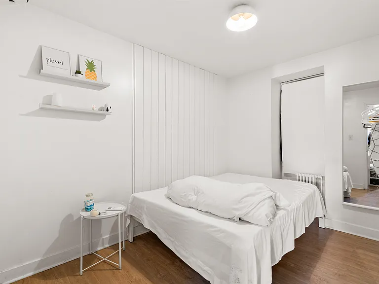 49 Jewett Ave #4 — Photo 3