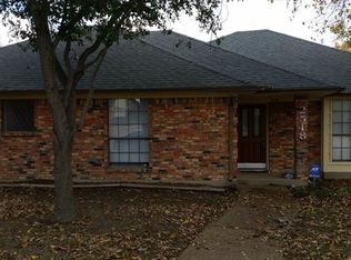 2548 Dove Creek Ln, Carrollton, TX 75006
