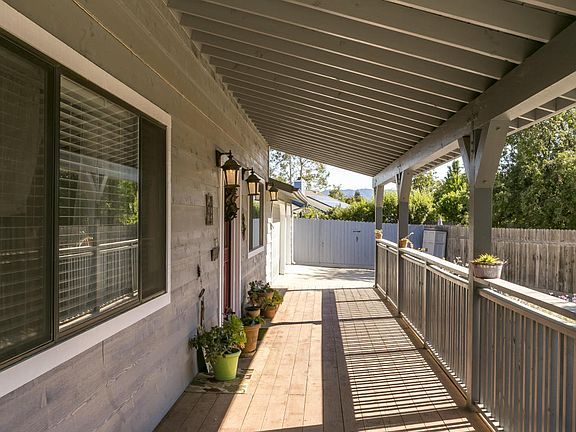 3rd image of 3460 Lindero St