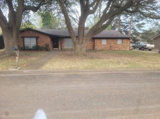 1904 Clinton St, Longview, TX 75604