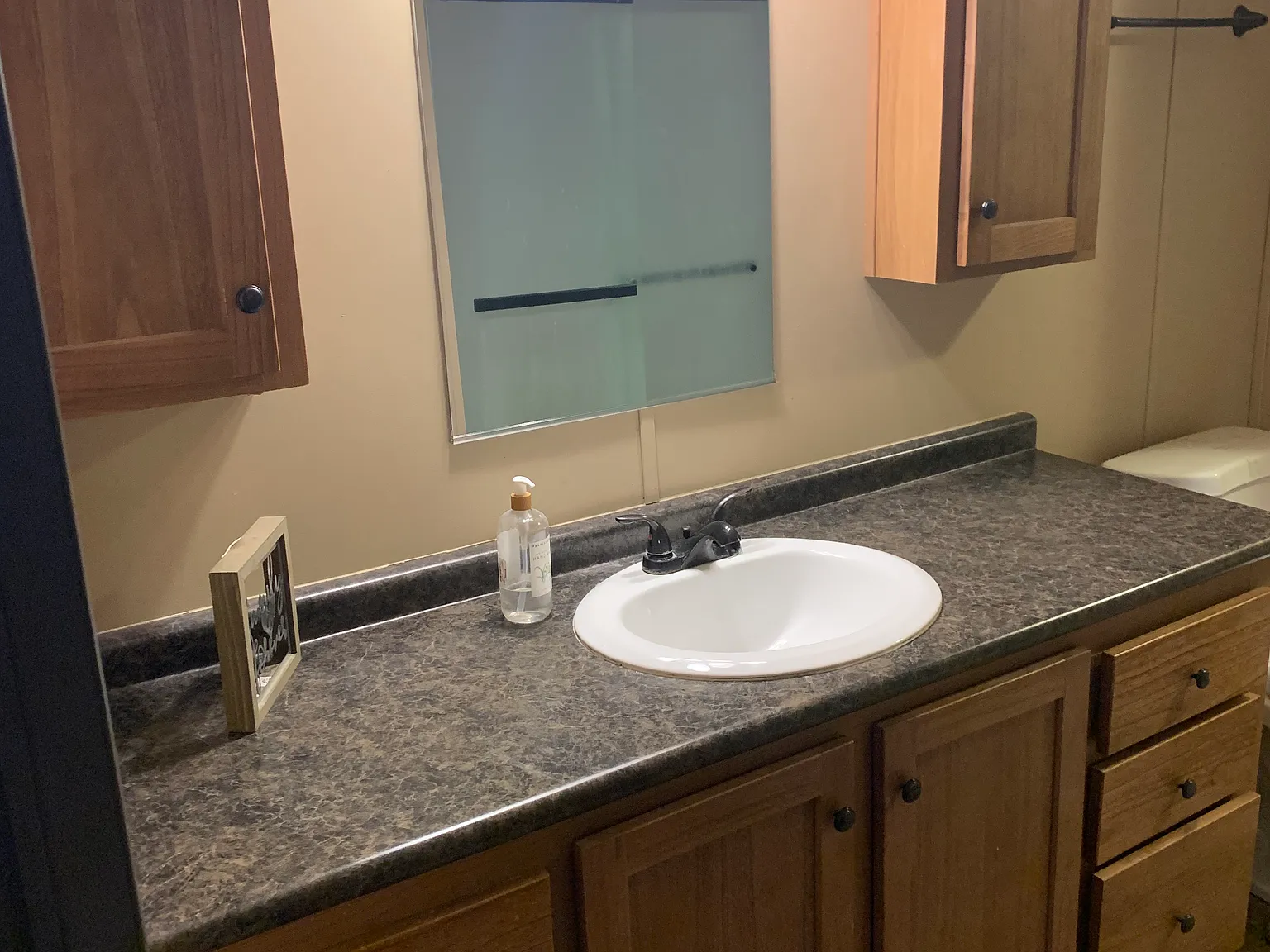 1 bed, 950 sqft, $1,100 — Photo 4