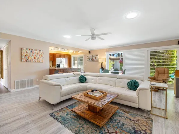 46446 Ryway Pl, Palm Desert, CA 92260