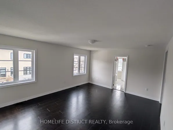 160 Belmont Dr, Clarington, ON L1B 0W5