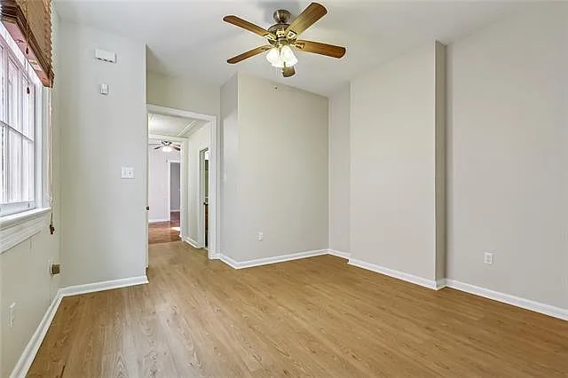 2327 Dauphine St — Photo 4
