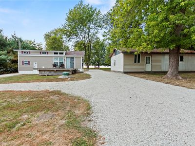 87 & 89 Clear Creek Dr, Neoga, IL, 62447