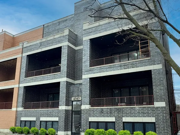 4343 N Richmond Ave #2N, Chicago, IL 60618