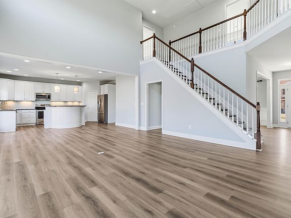 4th image of 3265 Tranquility Point