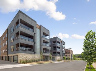 The Harris Flat #2 Plan, Quarry Trails, Columbus, OH 43228