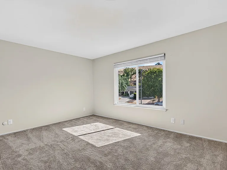 611 Rock Oak Rd — Photo 38