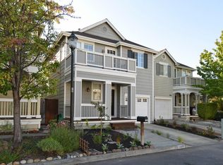 2069 Easton Dr, Petaluma, CA
