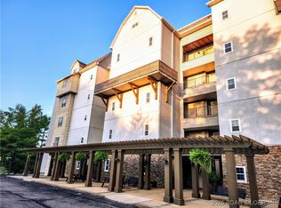 201 Marina Residence Dr #1D, Camdenton, MO 65020