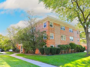 10917 S Lloyd Dr APT 9, Worth, IL 60482
