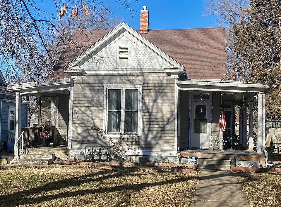 1st image of 808 W Iron Ave