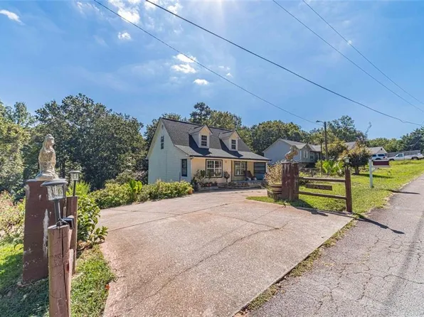 2350 Pine Grove Rd, Gainesville, GA 30507